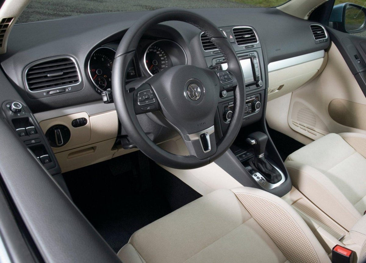 Гольф 5 салон