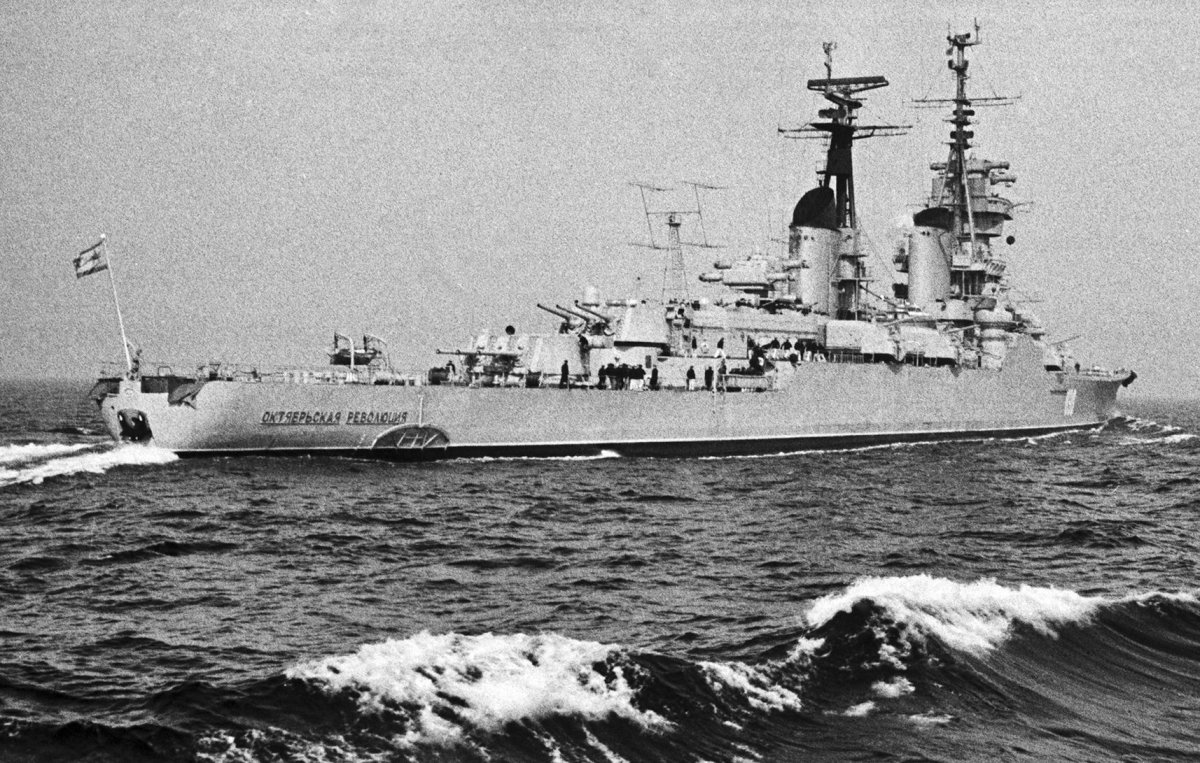 Октябрьская революция крейсер Балтийского флота