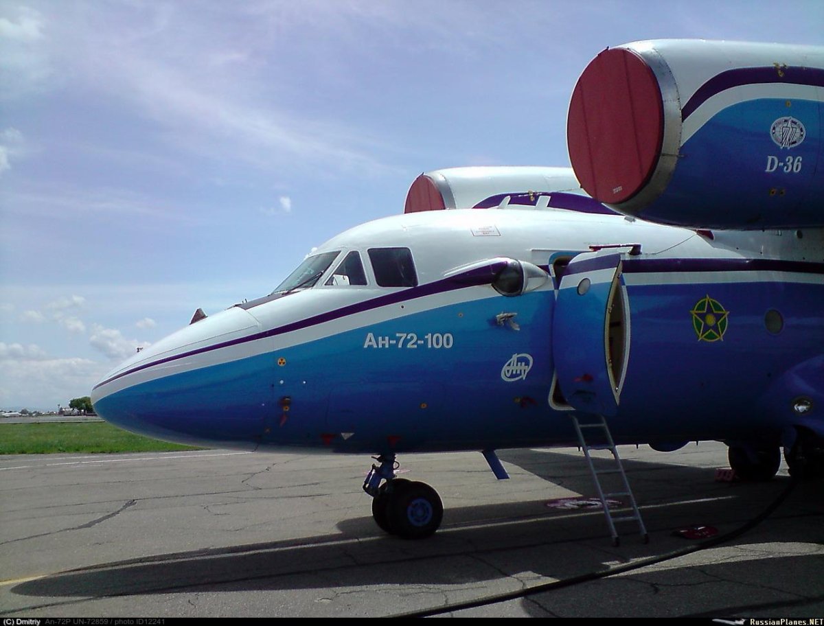 Самолет АН 72