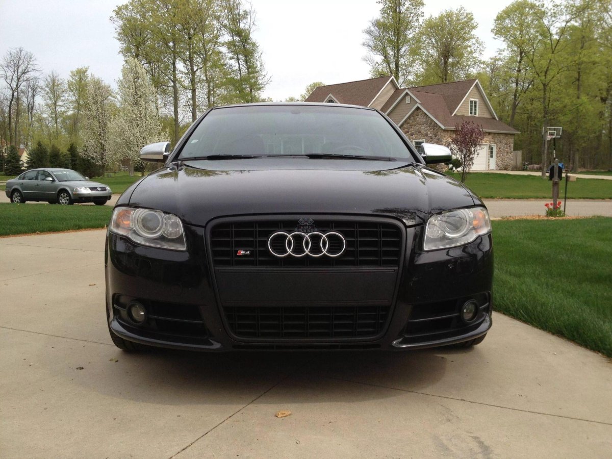 Решетка радиатора Audi a4 b7 s-line