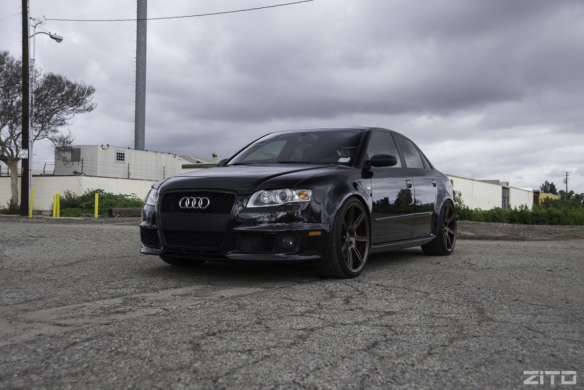 Audi a4 b7 черные диски