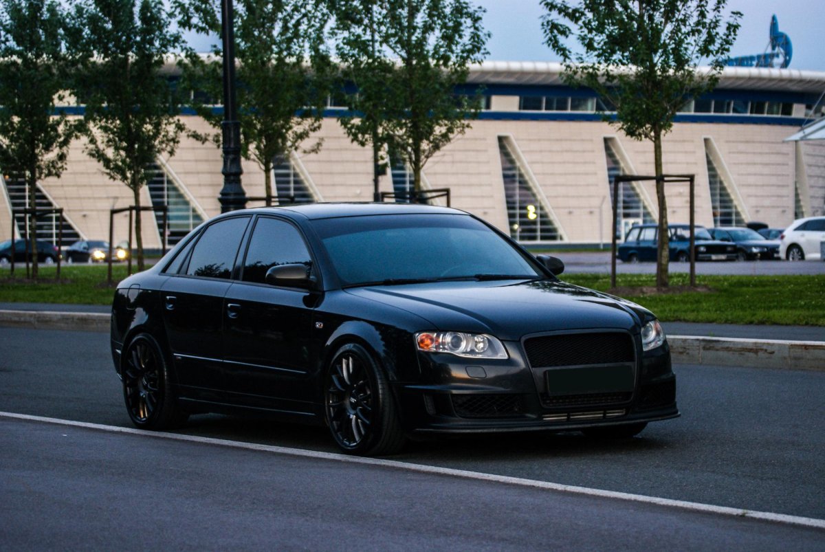 Ауди а4 б7 черная