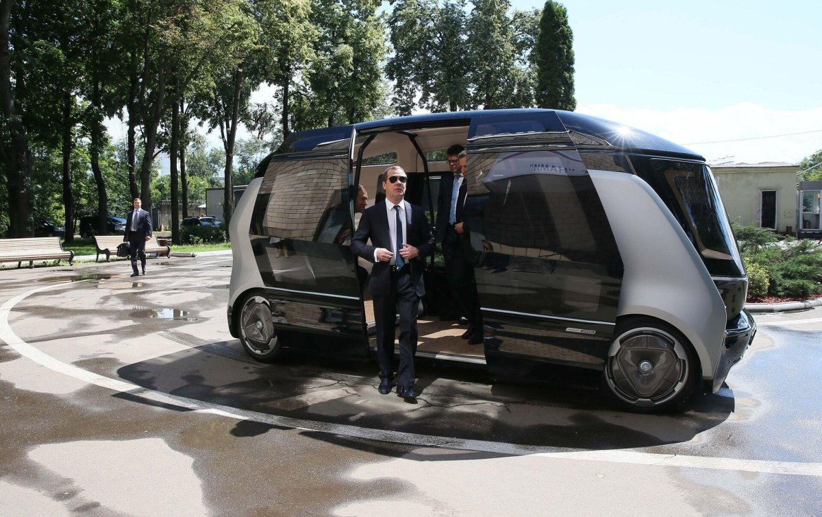 Микроавтобус БМВ