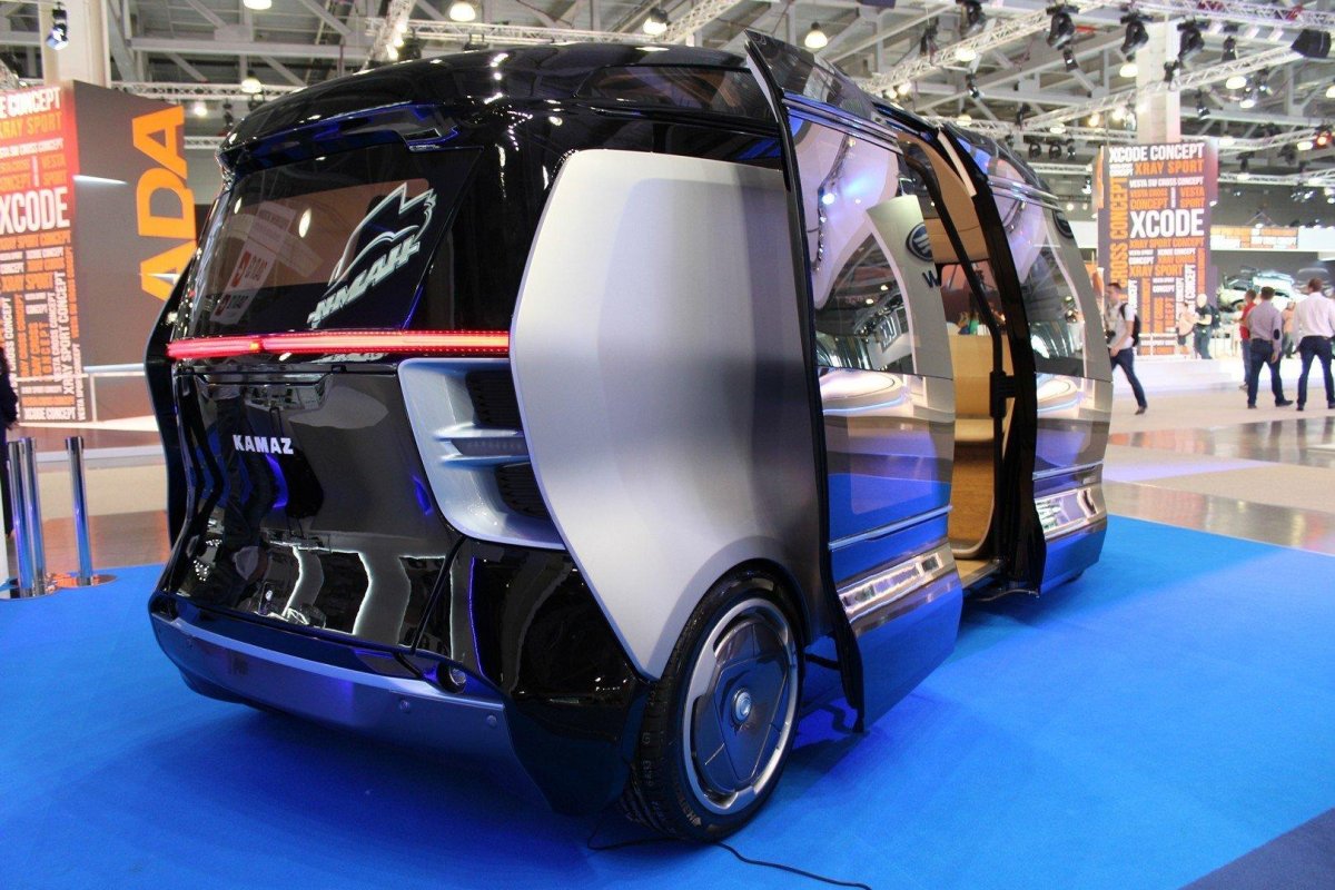 Беспилотный КАМАЗ микроавтобус