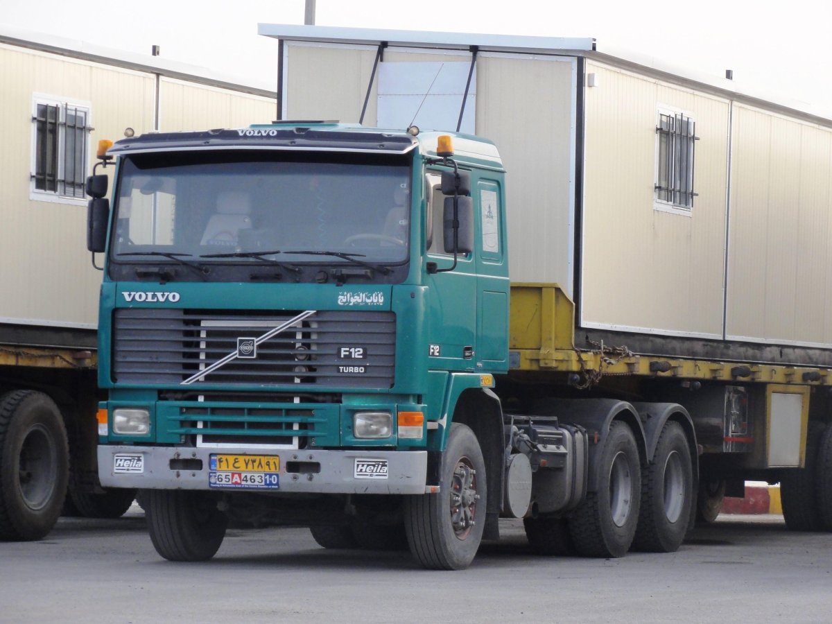 Иранская Volvo f12 двухмостовый