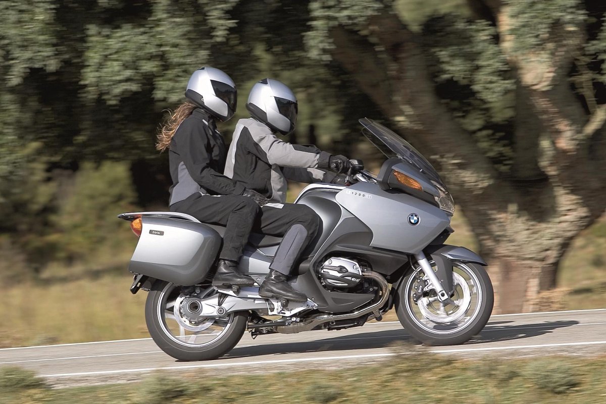 Мотоцикл БМВ 1200 RT