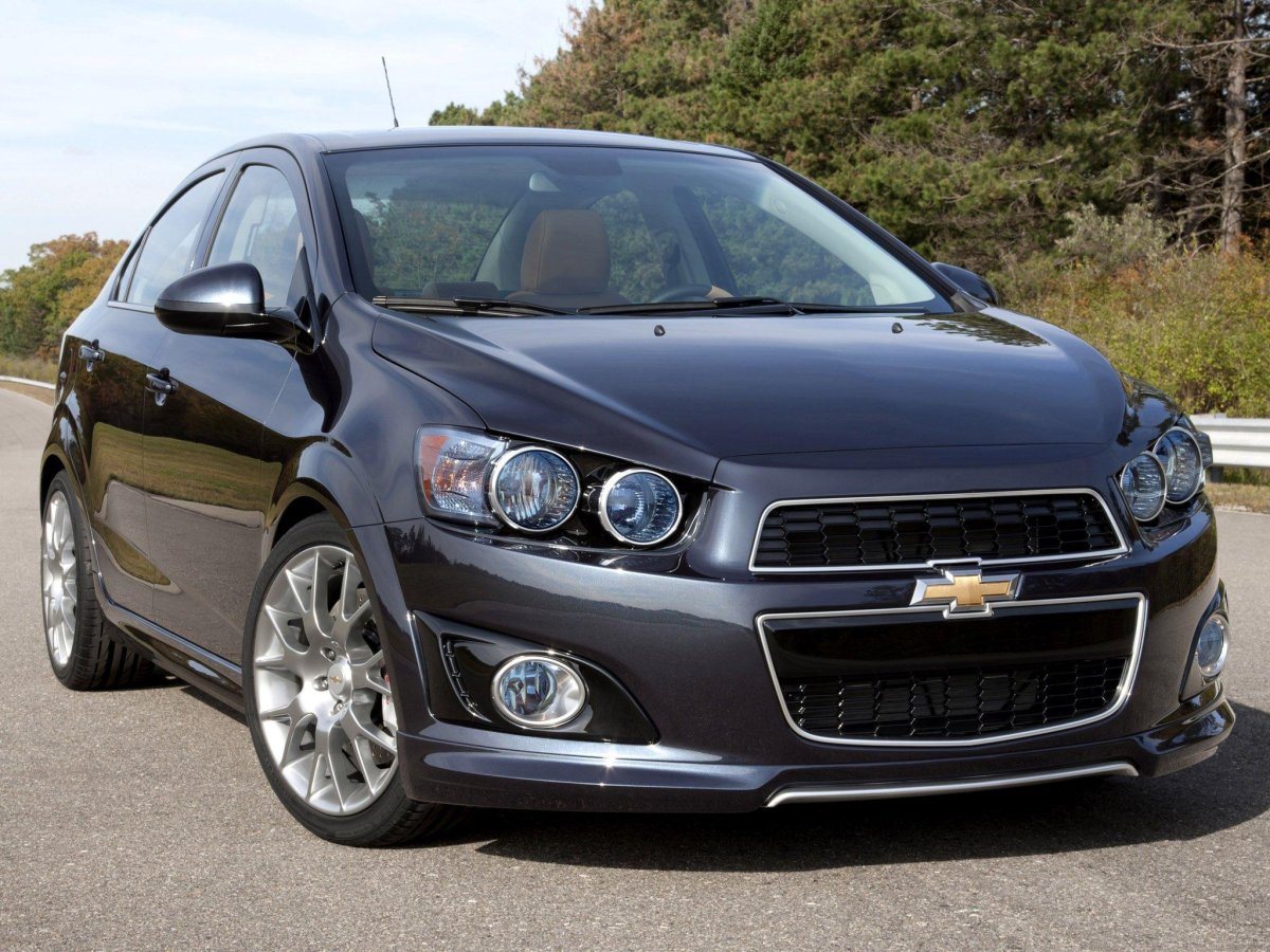 Шевроле Авео т300 седан