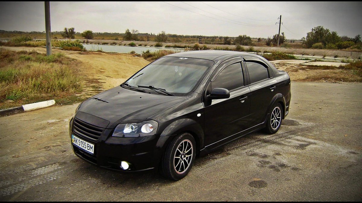 Шевроле Авео т250 черный седан