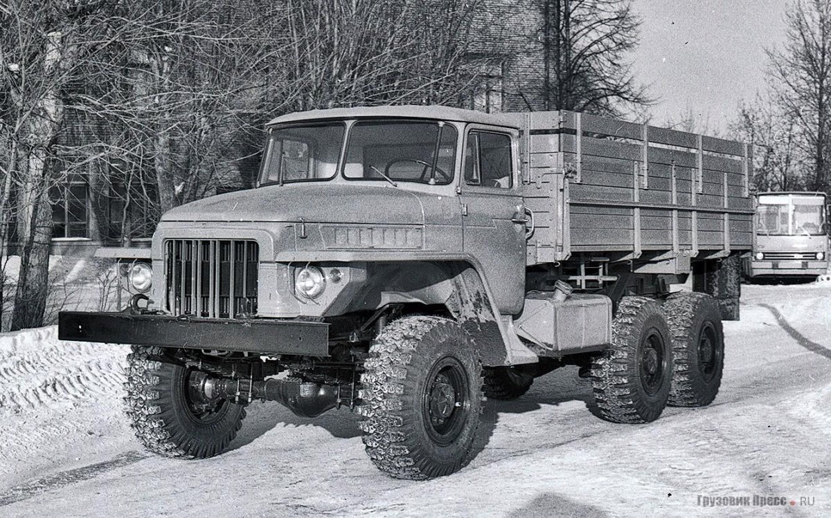 Урал 375н бортовой