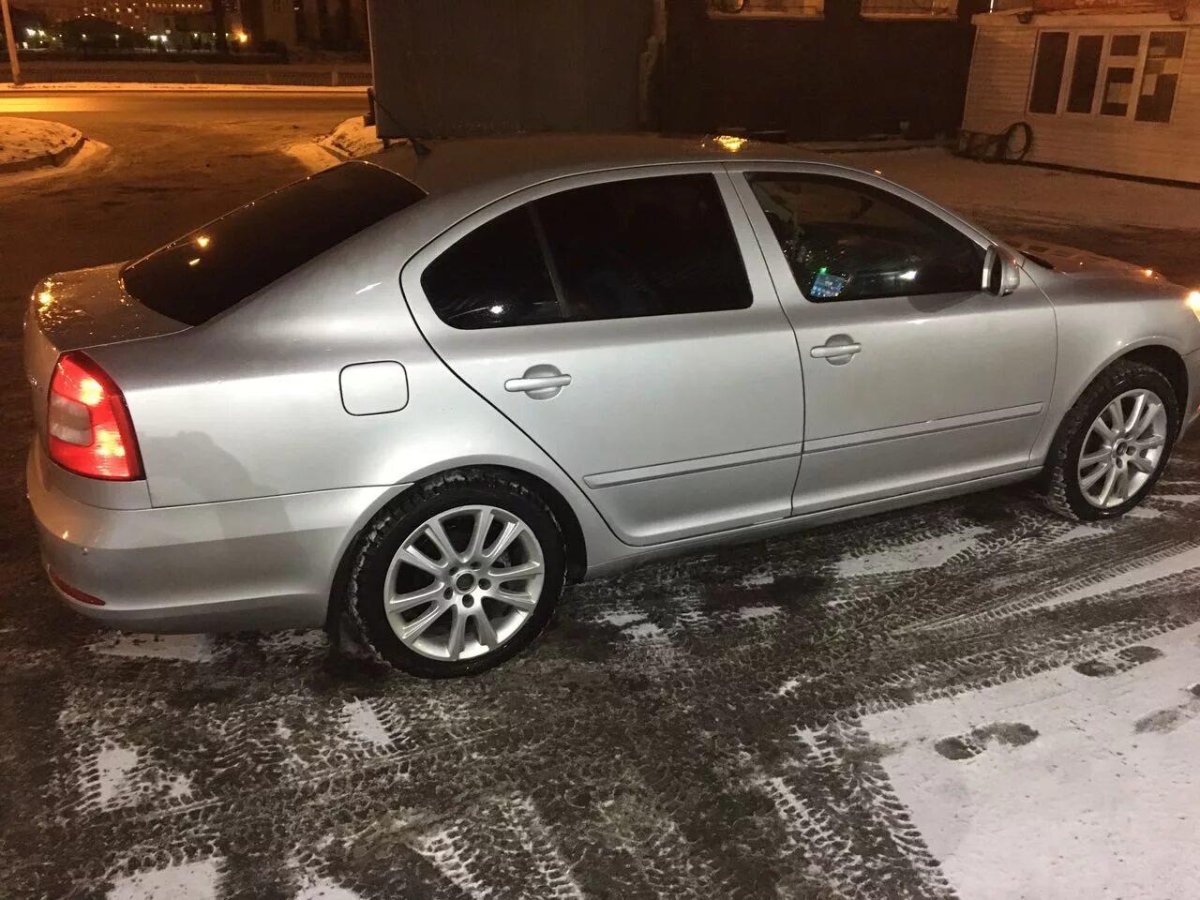 Шкода Октавия а5 r17