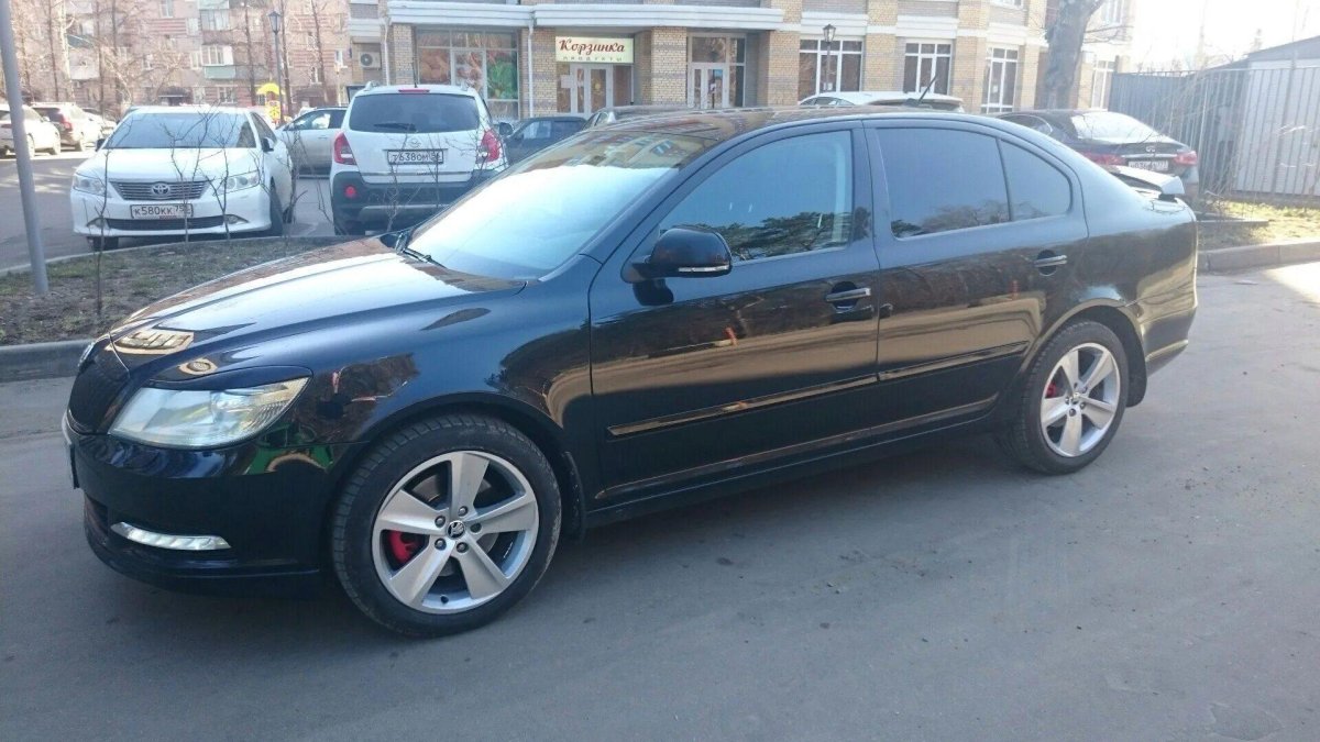 Шкода Октавия а5 r17
