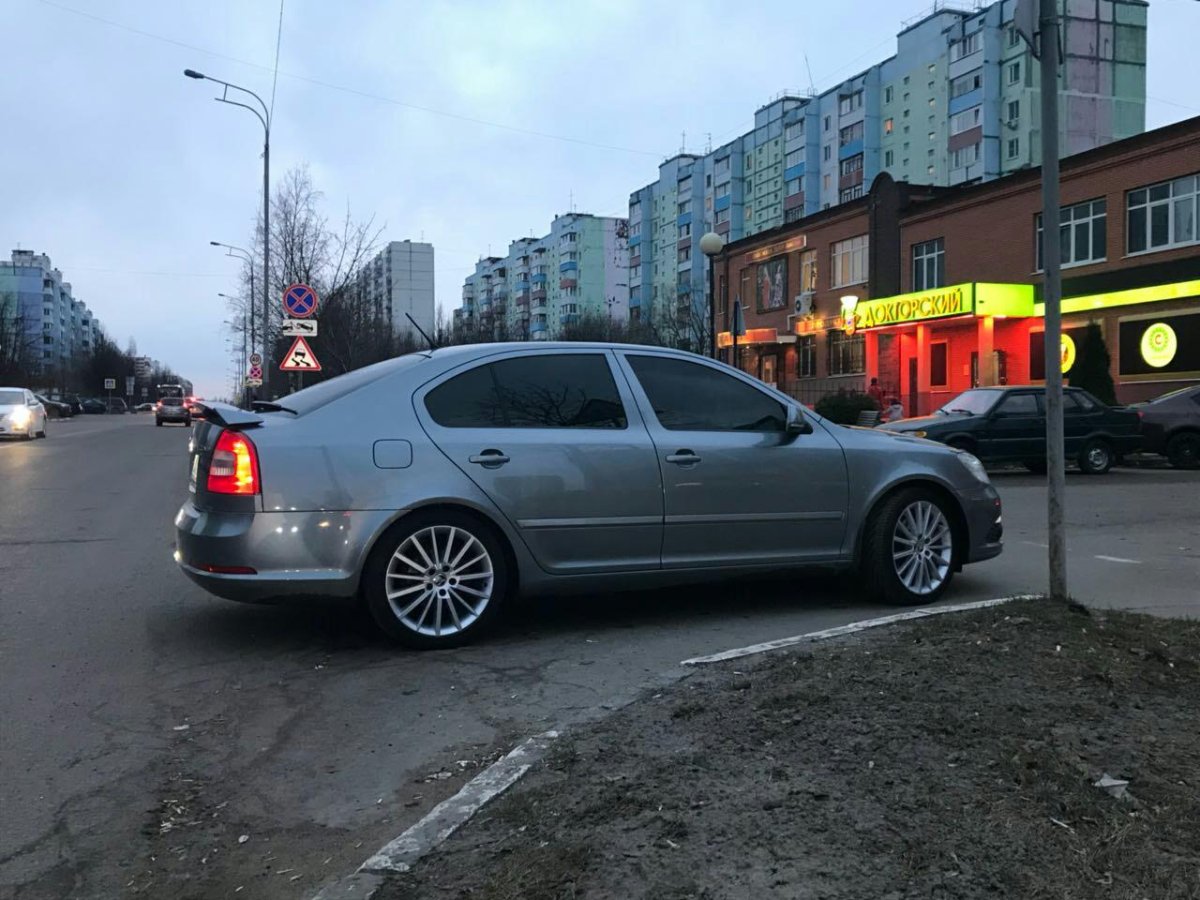 Skoda Octavia a5 диски Rotor