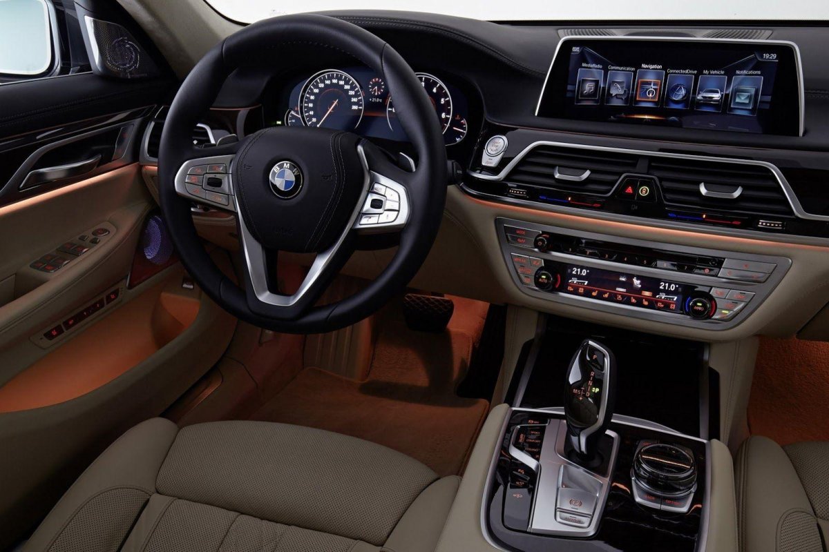 BMW 750li XDRIVE