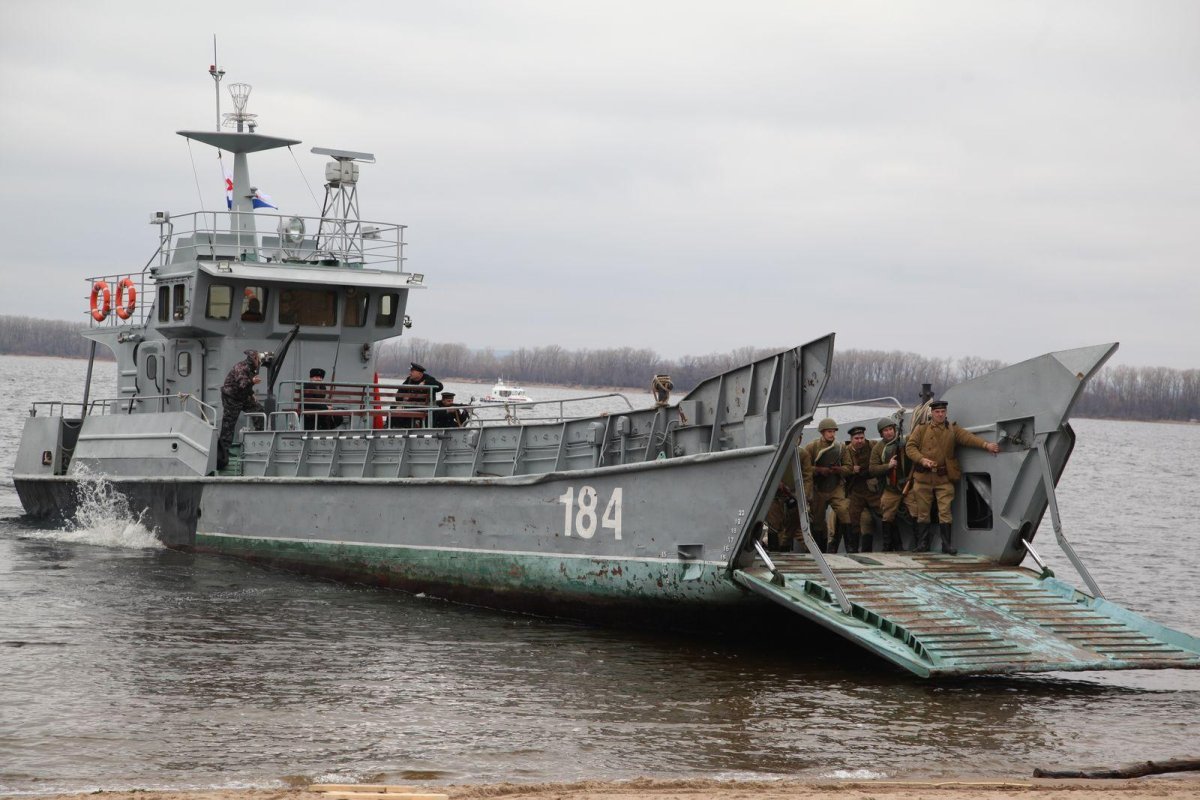 МДК малый десантный корабль
