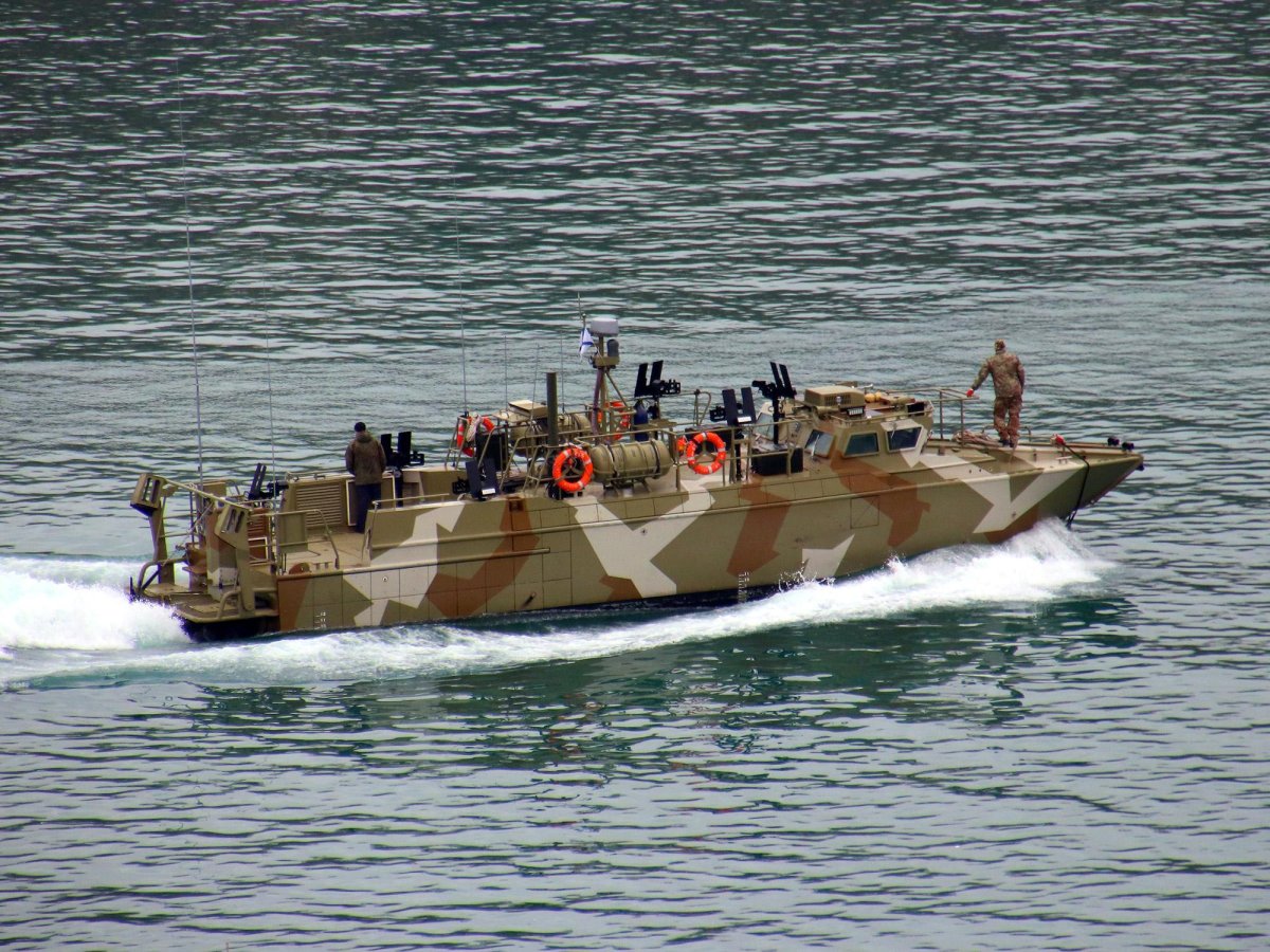 Десантный катер 11770