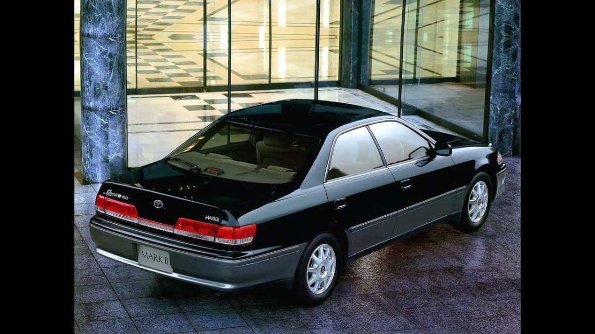 Toyota Mark 2000