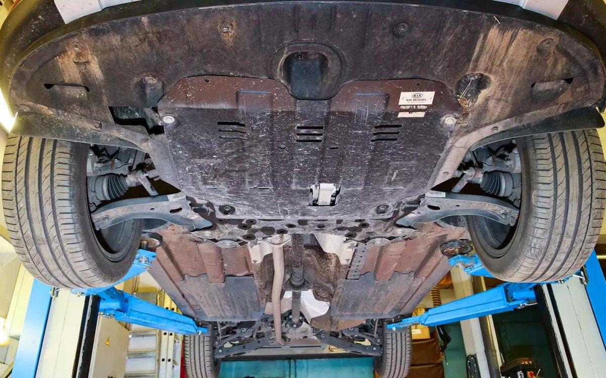 Kia Sportage 3 снизу