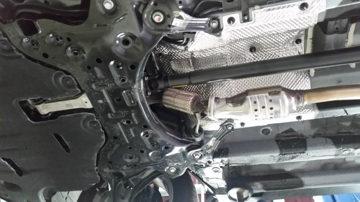 Kia Sportage 2 днище