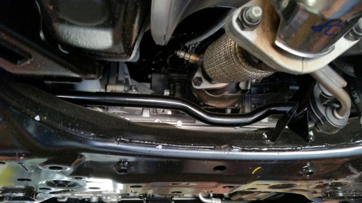 Kia Rio 4 вид снизу