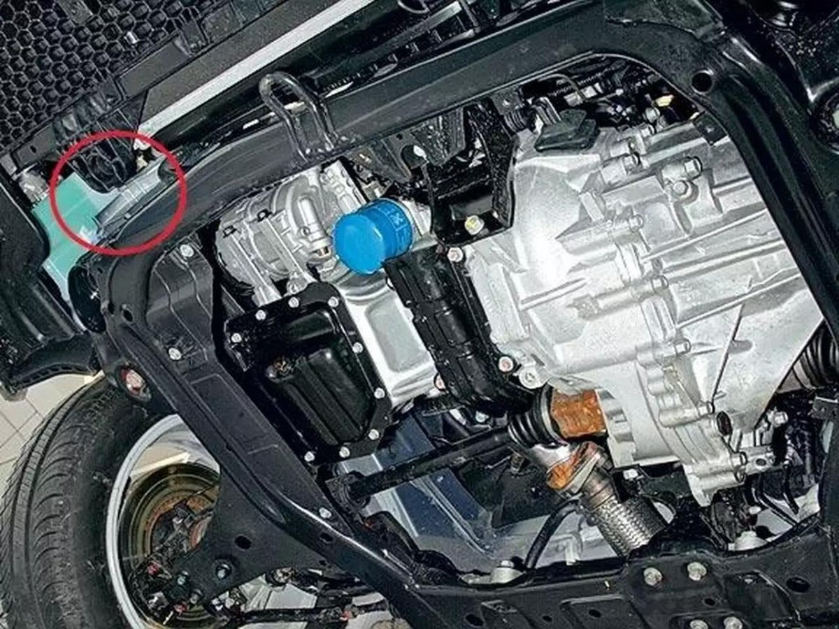 Кия Рио 3 мотор снизу