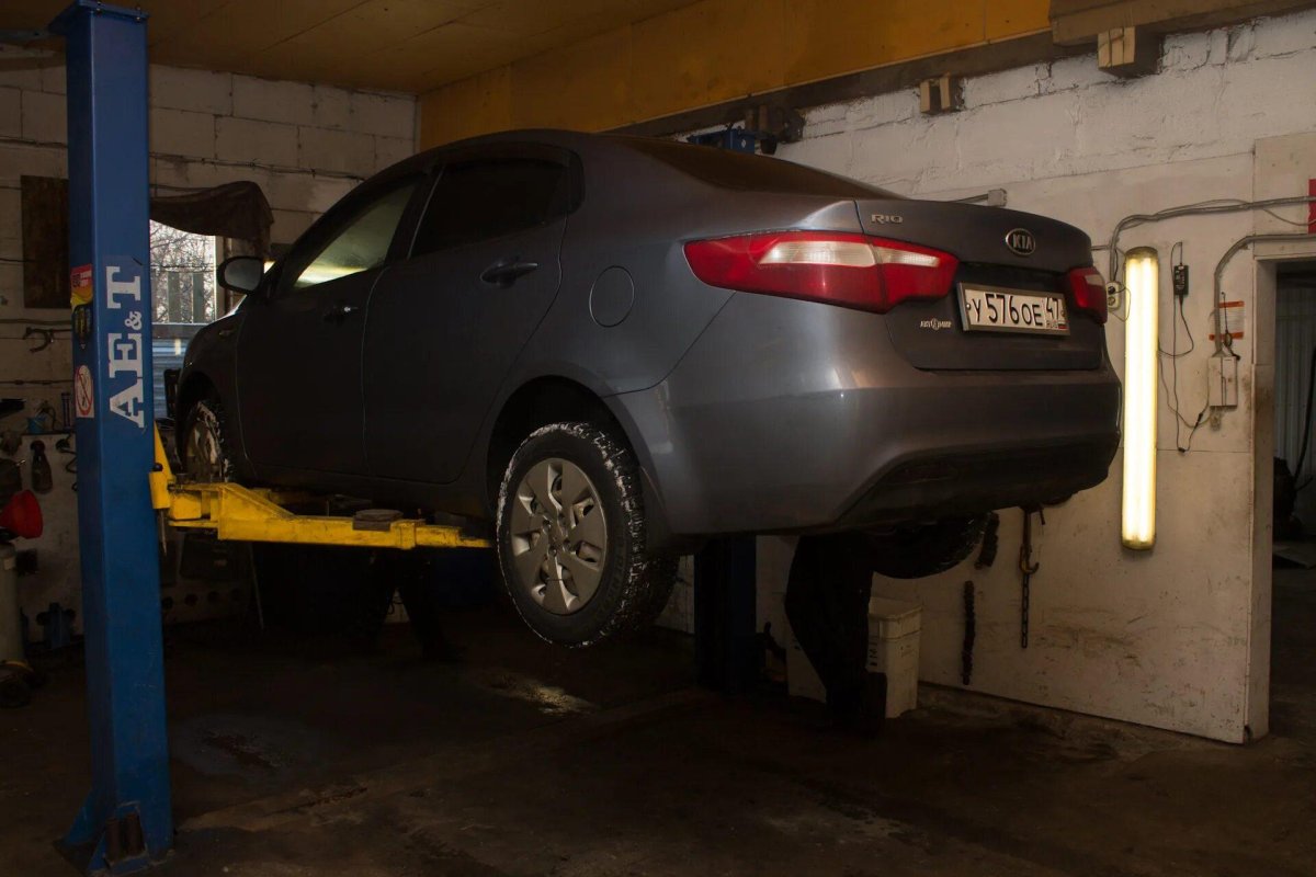 Киа Рио 3 вид снизу