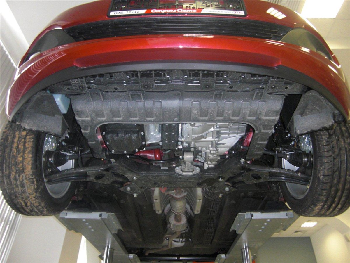 Kia Sportage 4 днище