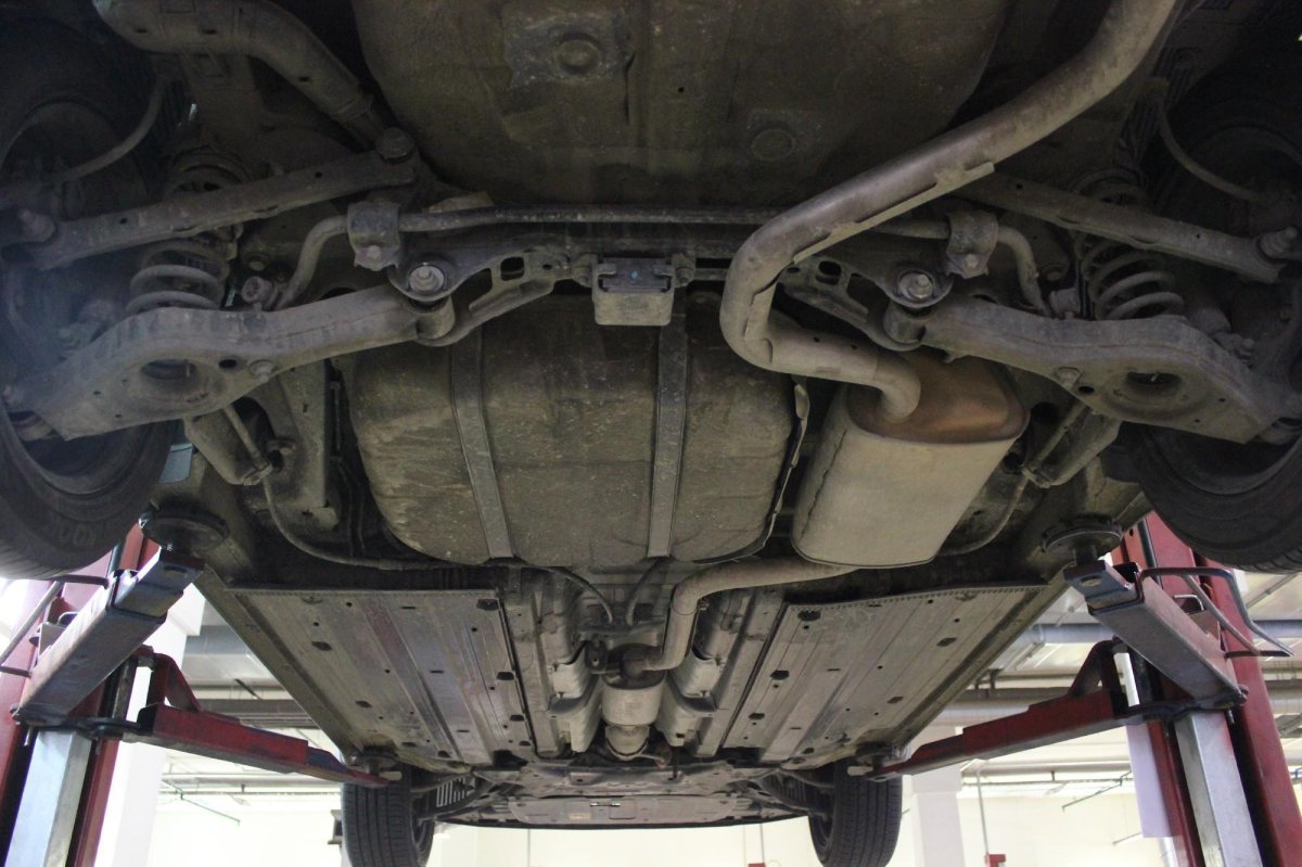 Киа СИД 2008 вид снизу