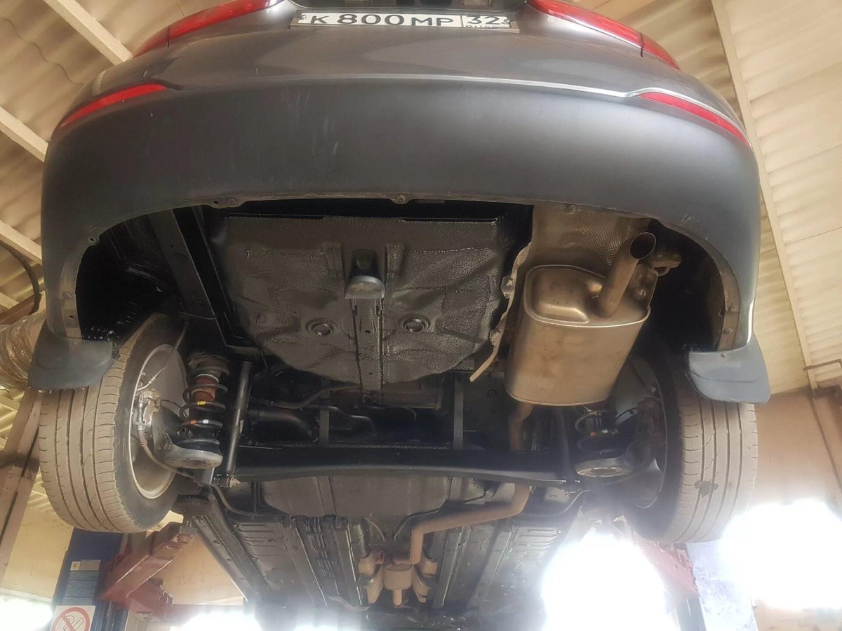 Днище Kia Cerato 2