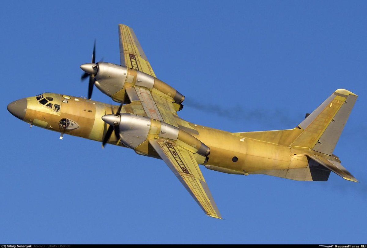 Антонов АН 32