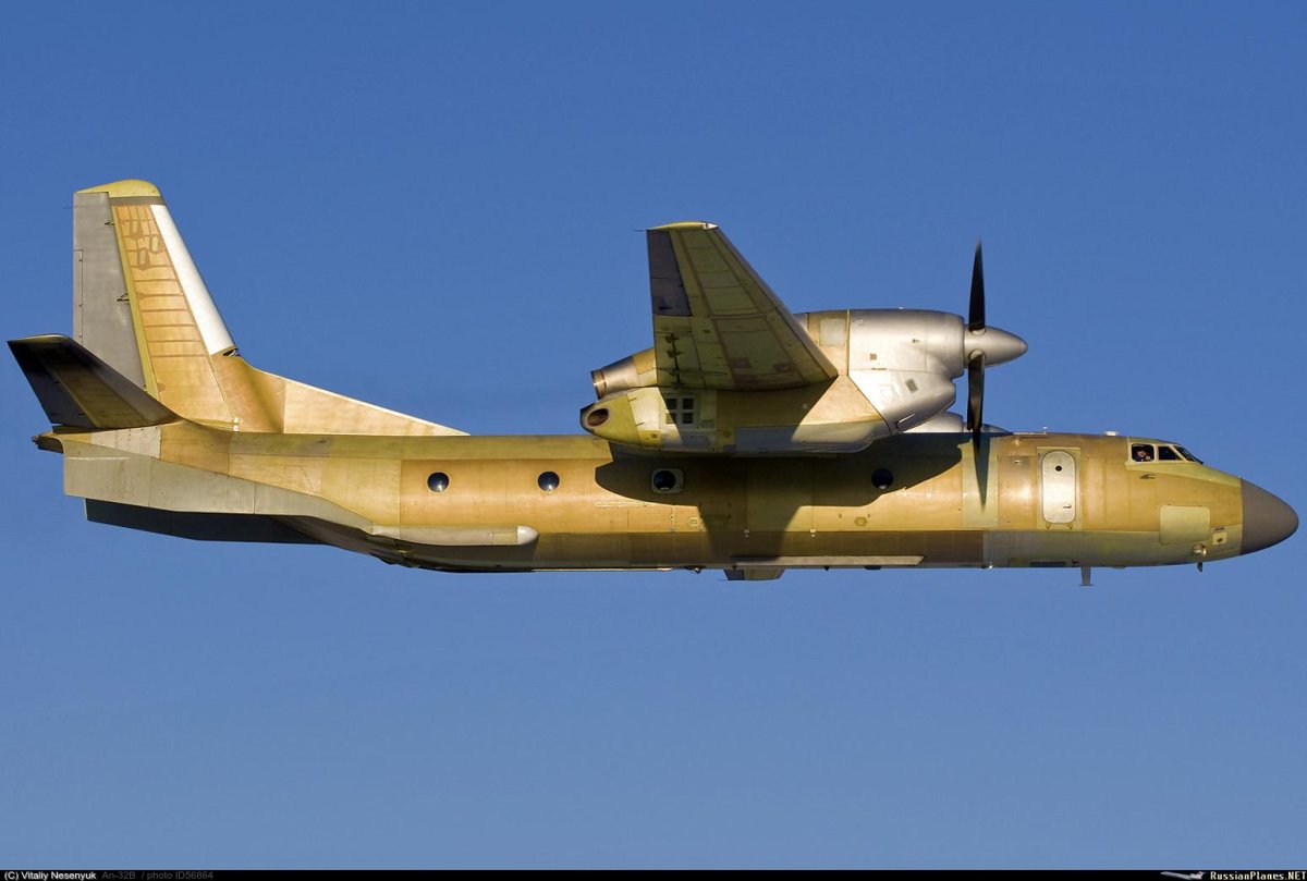 Антонов АН 32