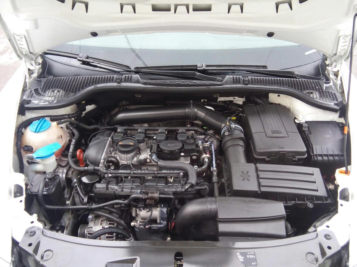 Шкода Октавия а5 под капотом