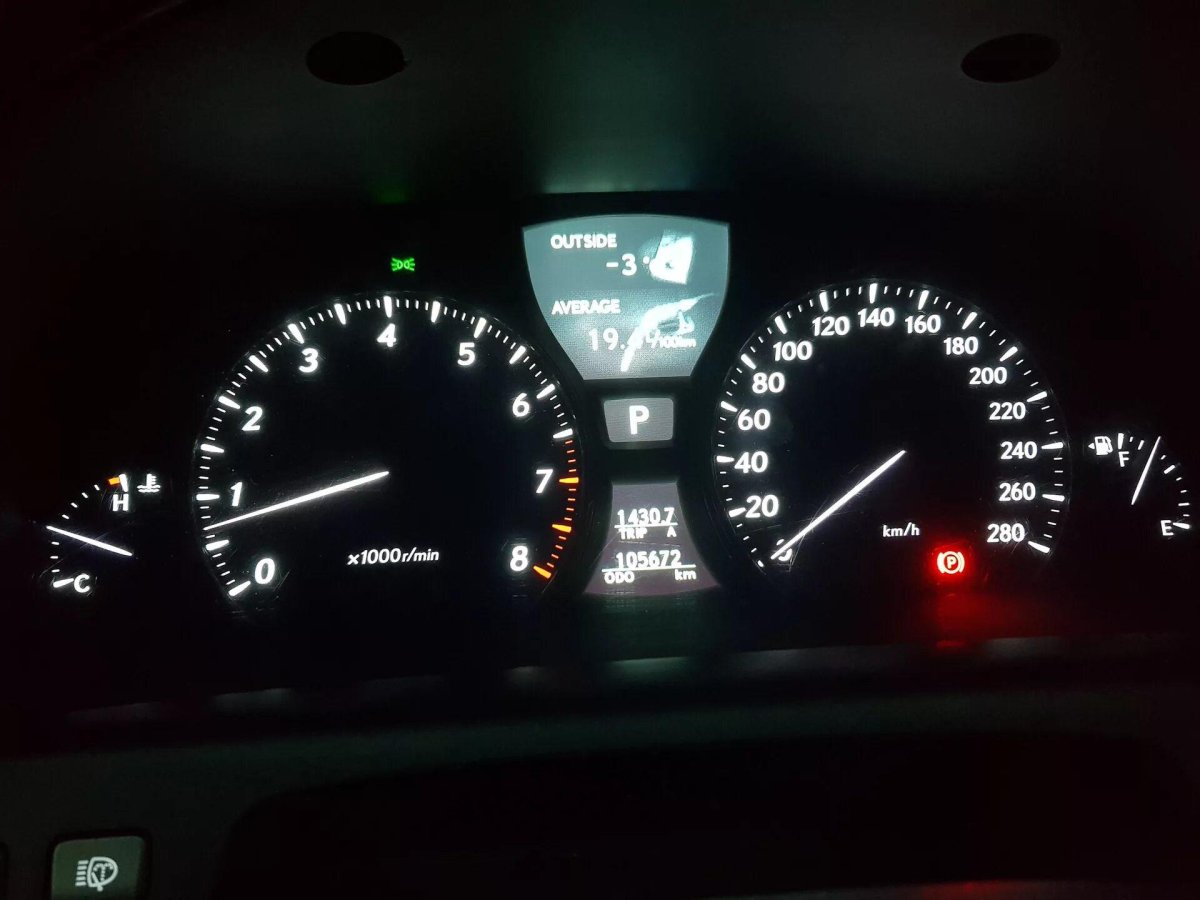 Щиток приборов Лексус лс460