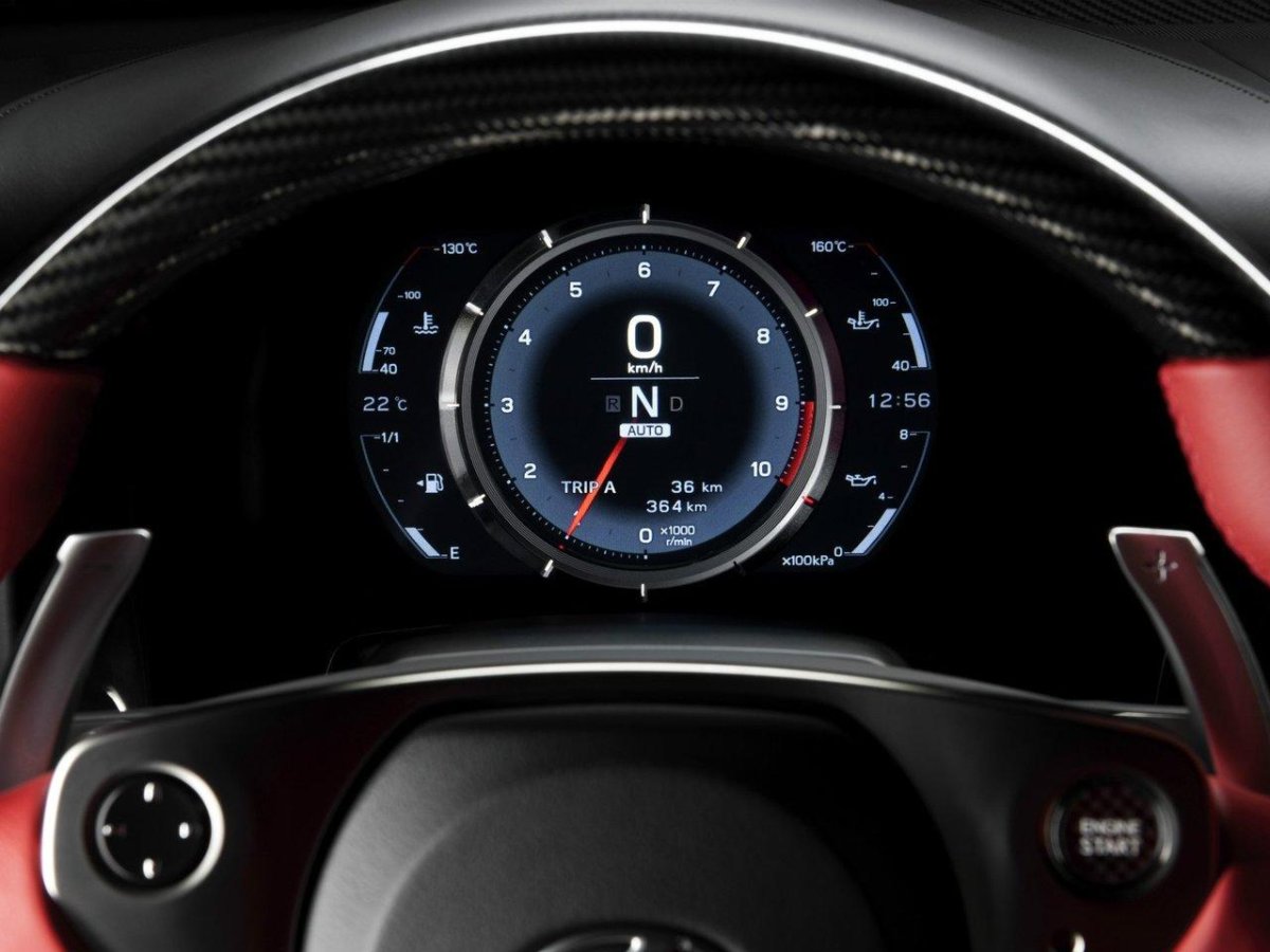 Lexus LFA приборная панель