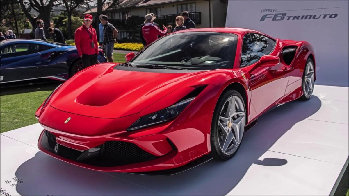 Феррари ф8 Трибуто