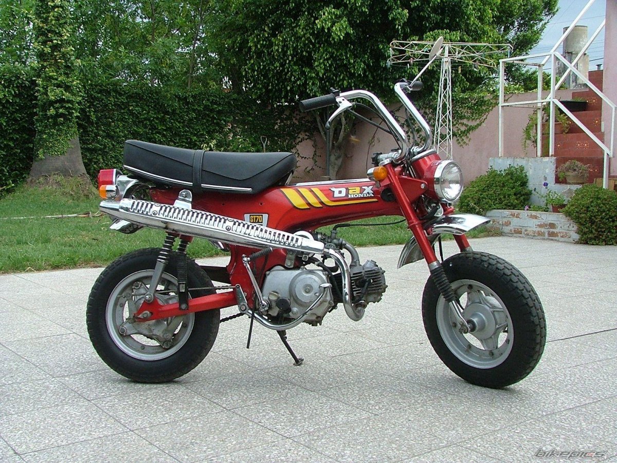 Honda Dax 50