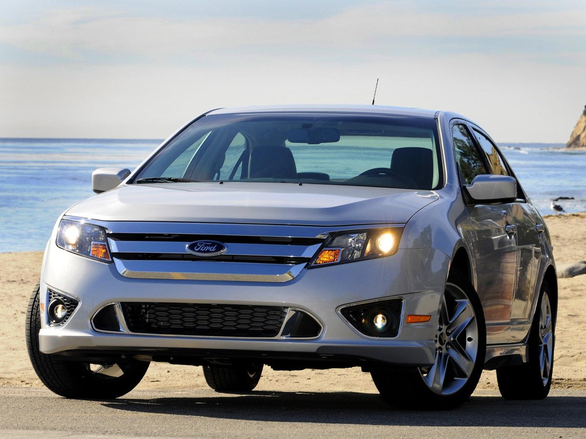 Ford Fusion USA 2012