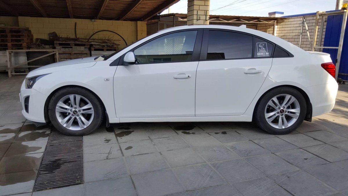 225 55 17 Шевроле Круз