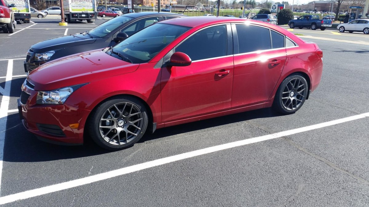 Chevrolet Cruze на 18 дисках