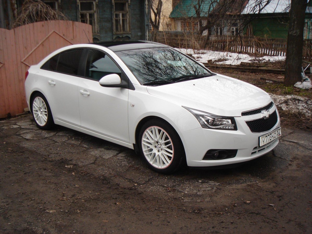 Chevrolet Cruze r17