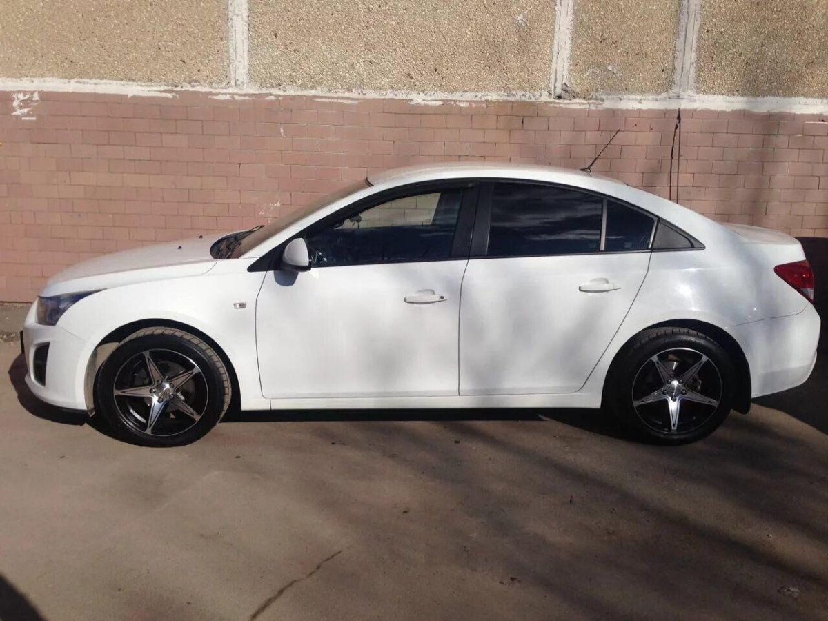 Шевроле Круз на 17 литье