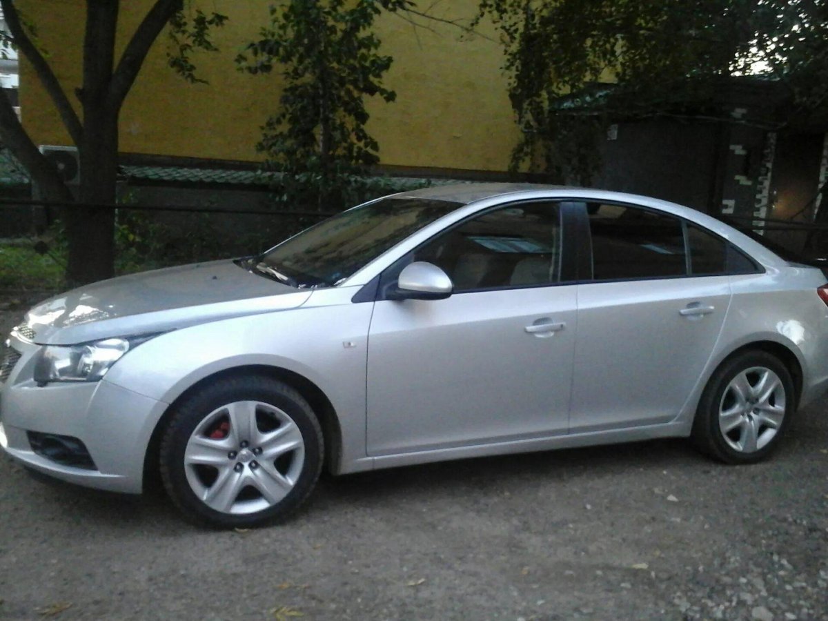 Шевроле Круз на 17 дисках от Опель Астра