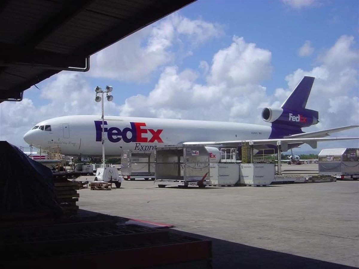 Грузовой самолёт Дуглас-10-10 FEDEX