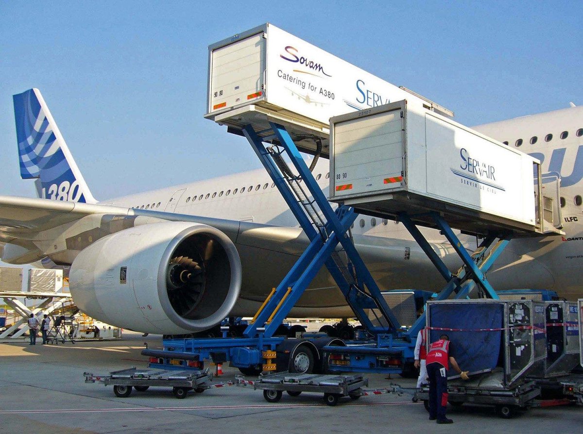 Автолифт для бортового питания