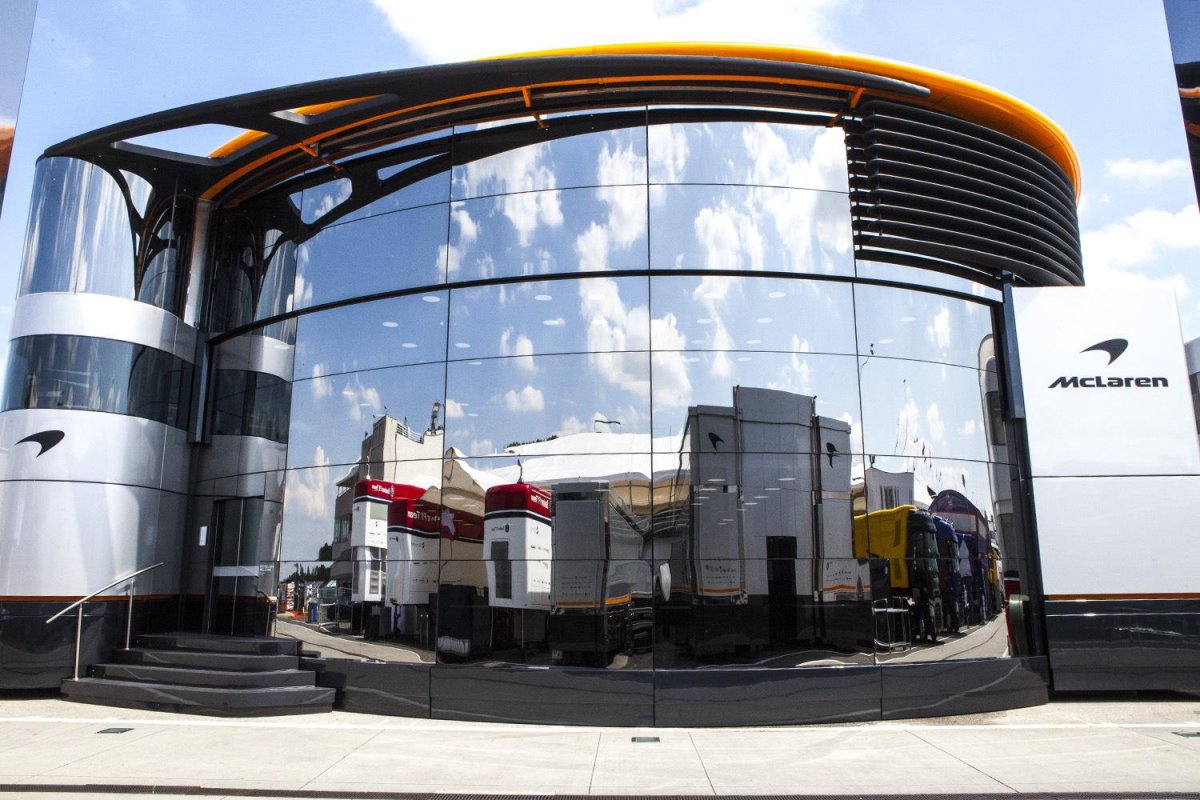 Моторхоум команды ф1 Вильямс