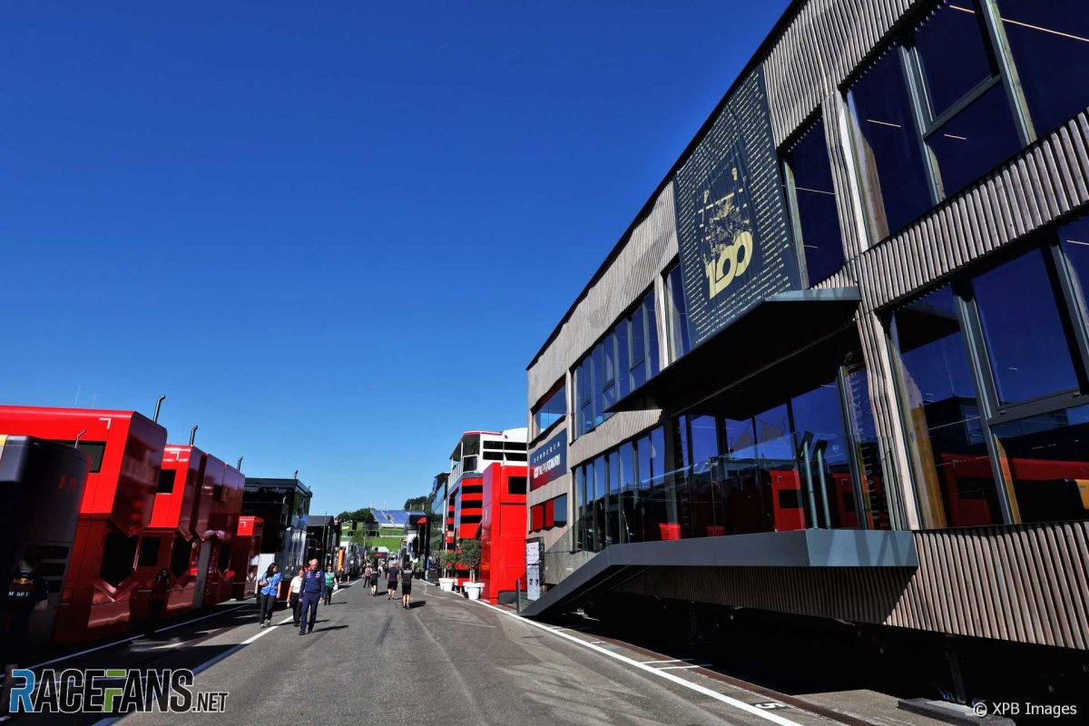 Моторхоум ред Булл