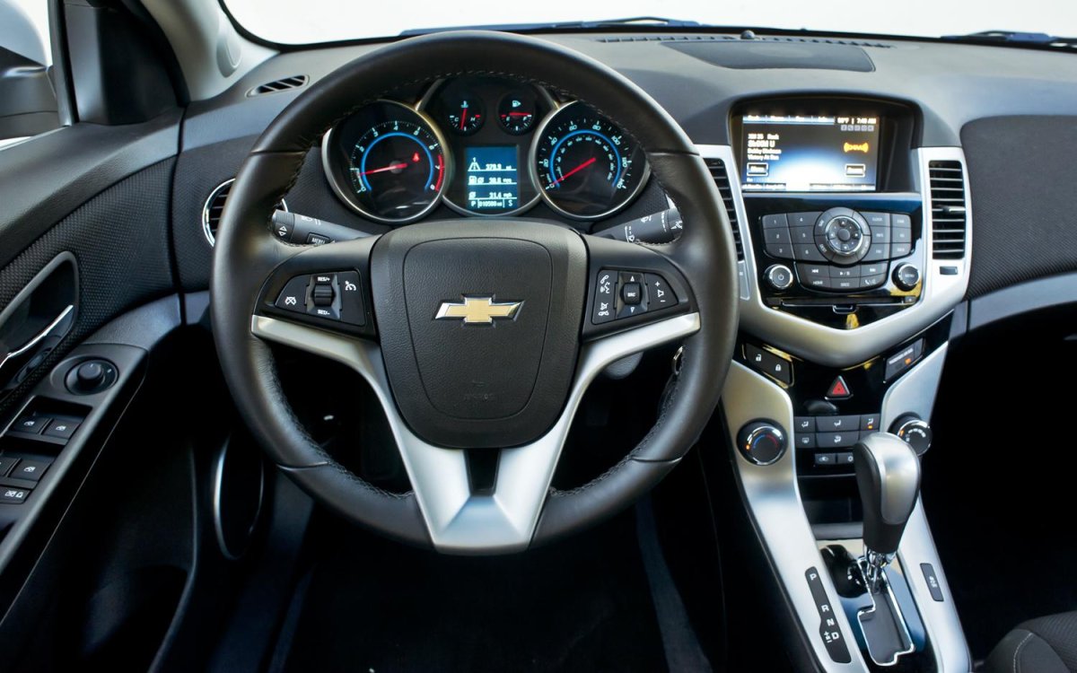 Chevrolet Cruze 2012 Interior