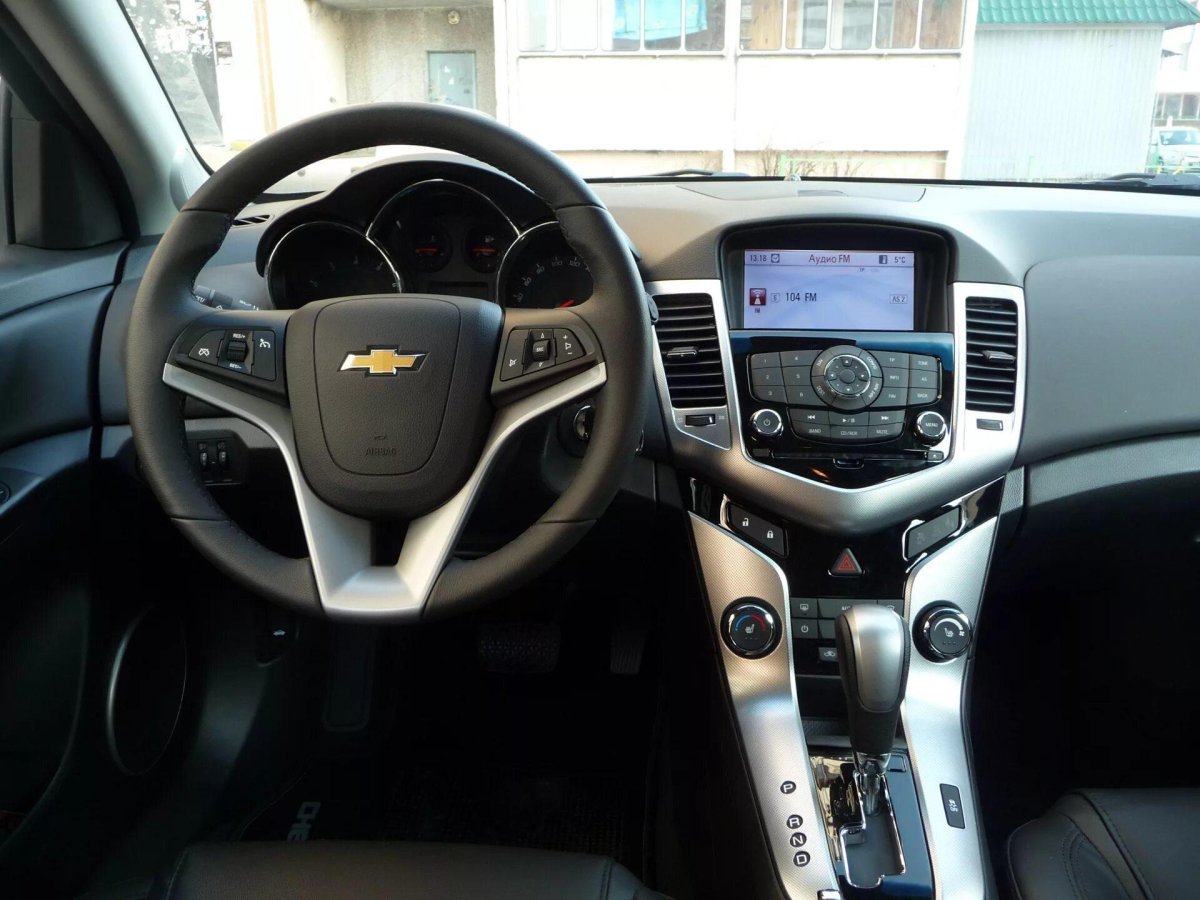 Chevrolet Cruze 2012 салон