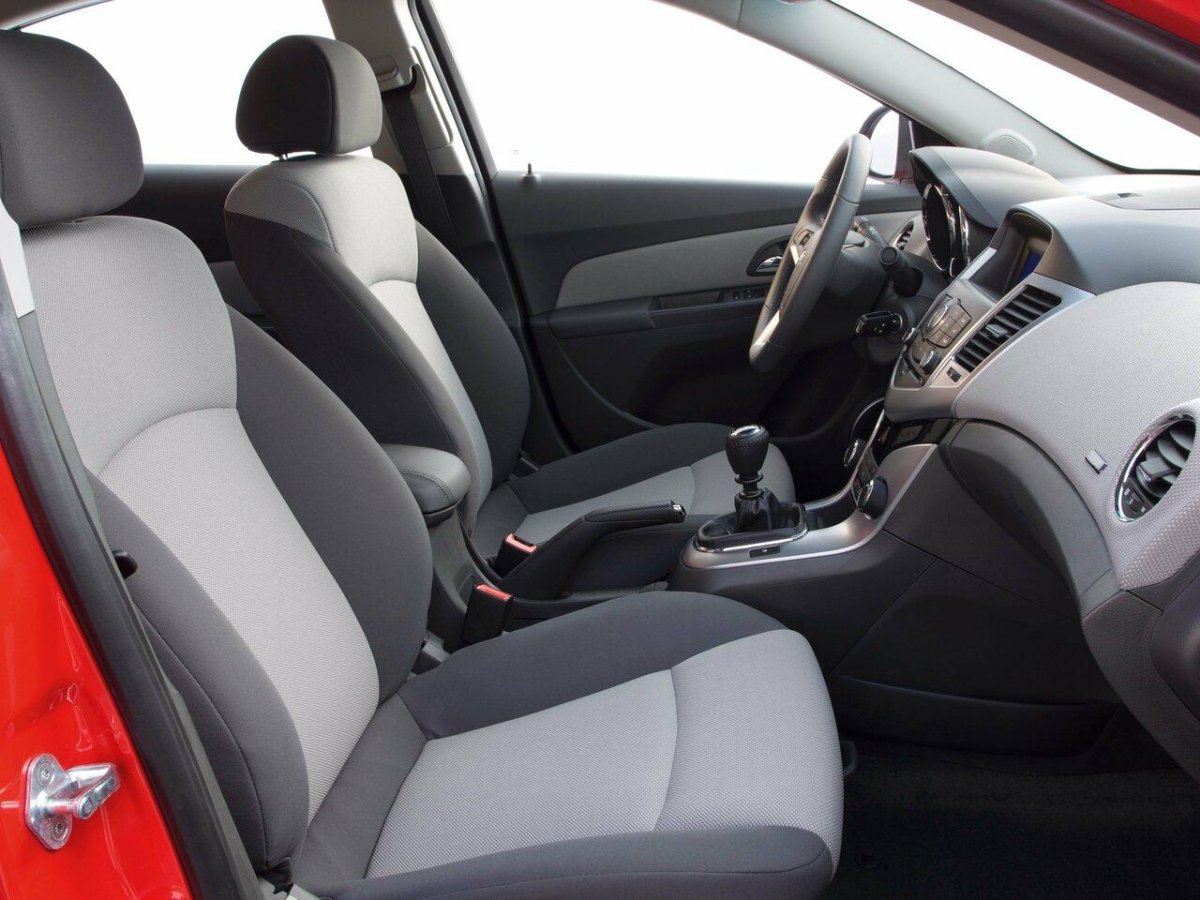 Сиденья Chevrolet Cruze
