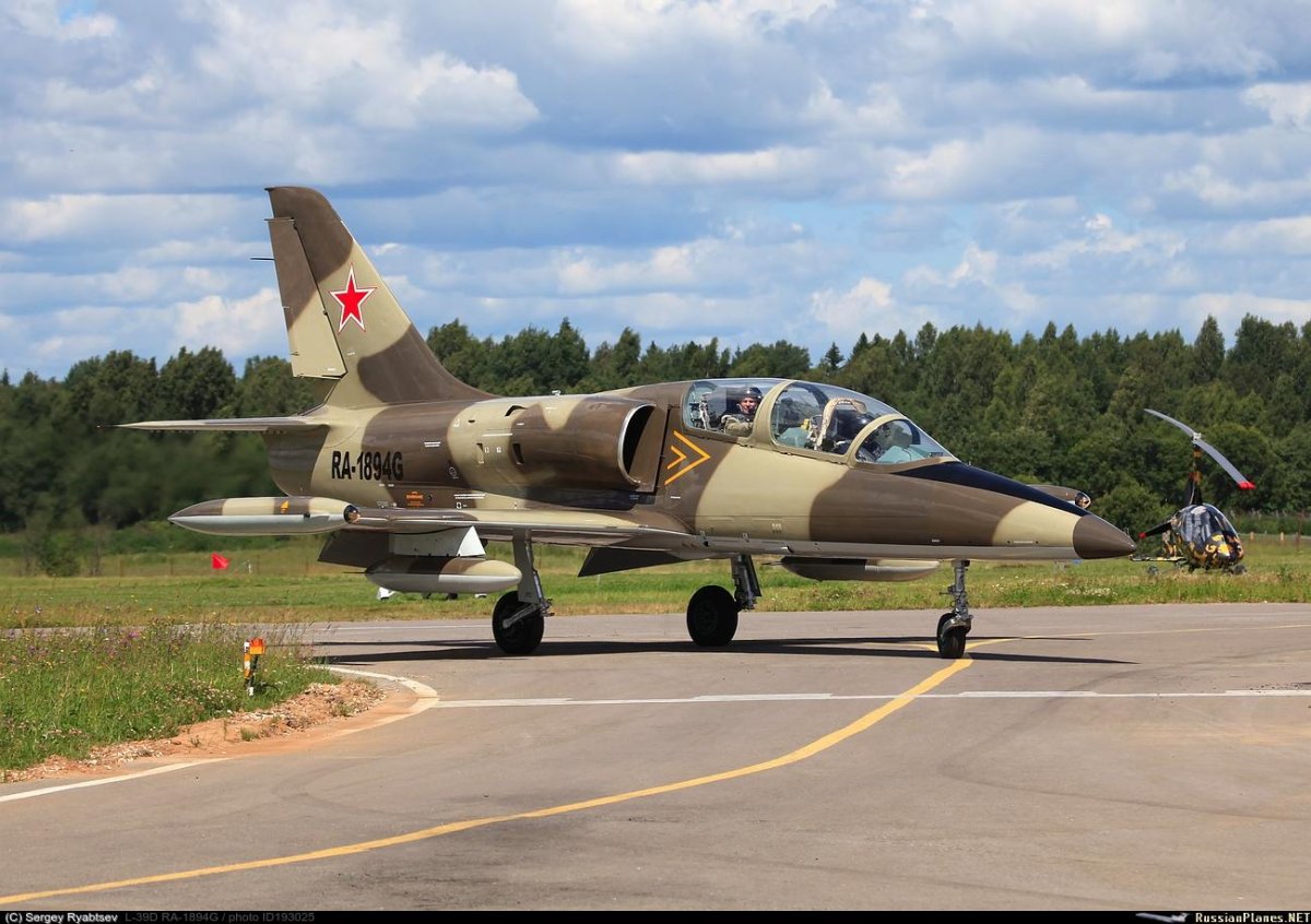 Aero l-39 Albatros самолёты