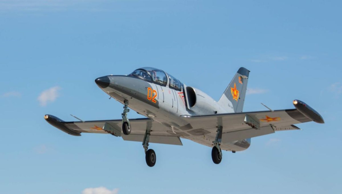 Учебно-боевые самолеты мира